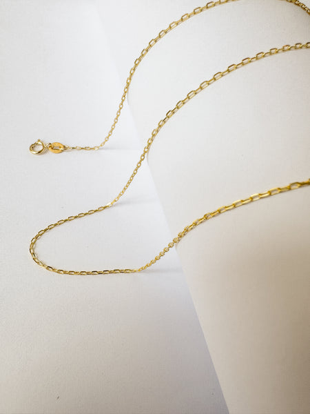 9ct Gold Paperclip Chain